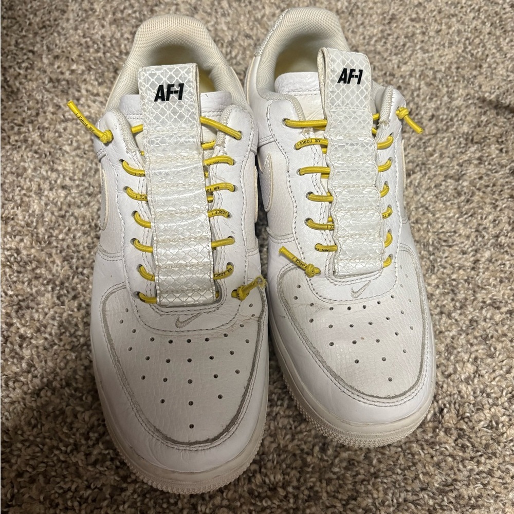 Nike White and Yellow Sneakers 7